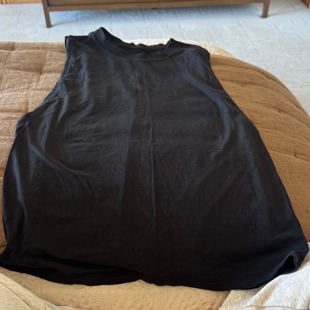 LULULEMON Classic Black Sleeveless Tank Top